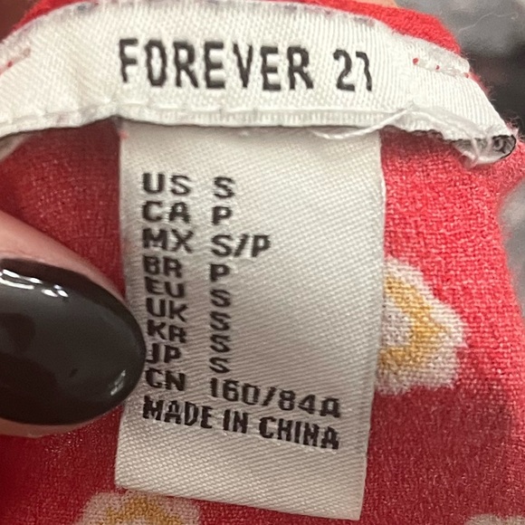 EUC Red and Orange Floral Front Tie Daisy Duke Bra Crop Top - Picture 5 of 5